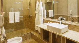 Гостиница Reston Hotel & Spa Улан-Удэ Номер-студио с кроватью размера -4