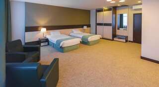 Гостиница Reston Hotel & Spa Улан-Удэ Номер-студио с кроватью размера -3